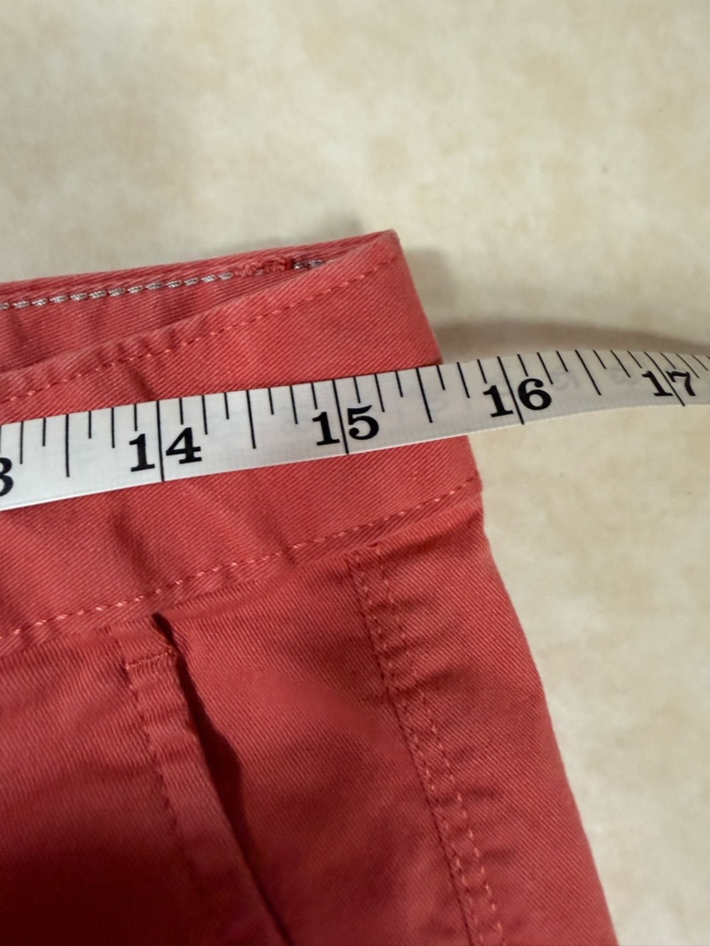 Eddie Bauer Coral colored Legendwash Stretch Casual shorts 4 - Picture 6 of 8
